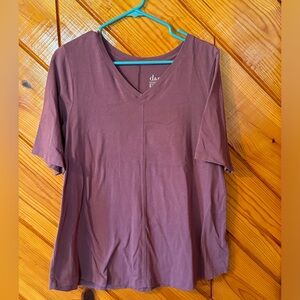 d and Co tee